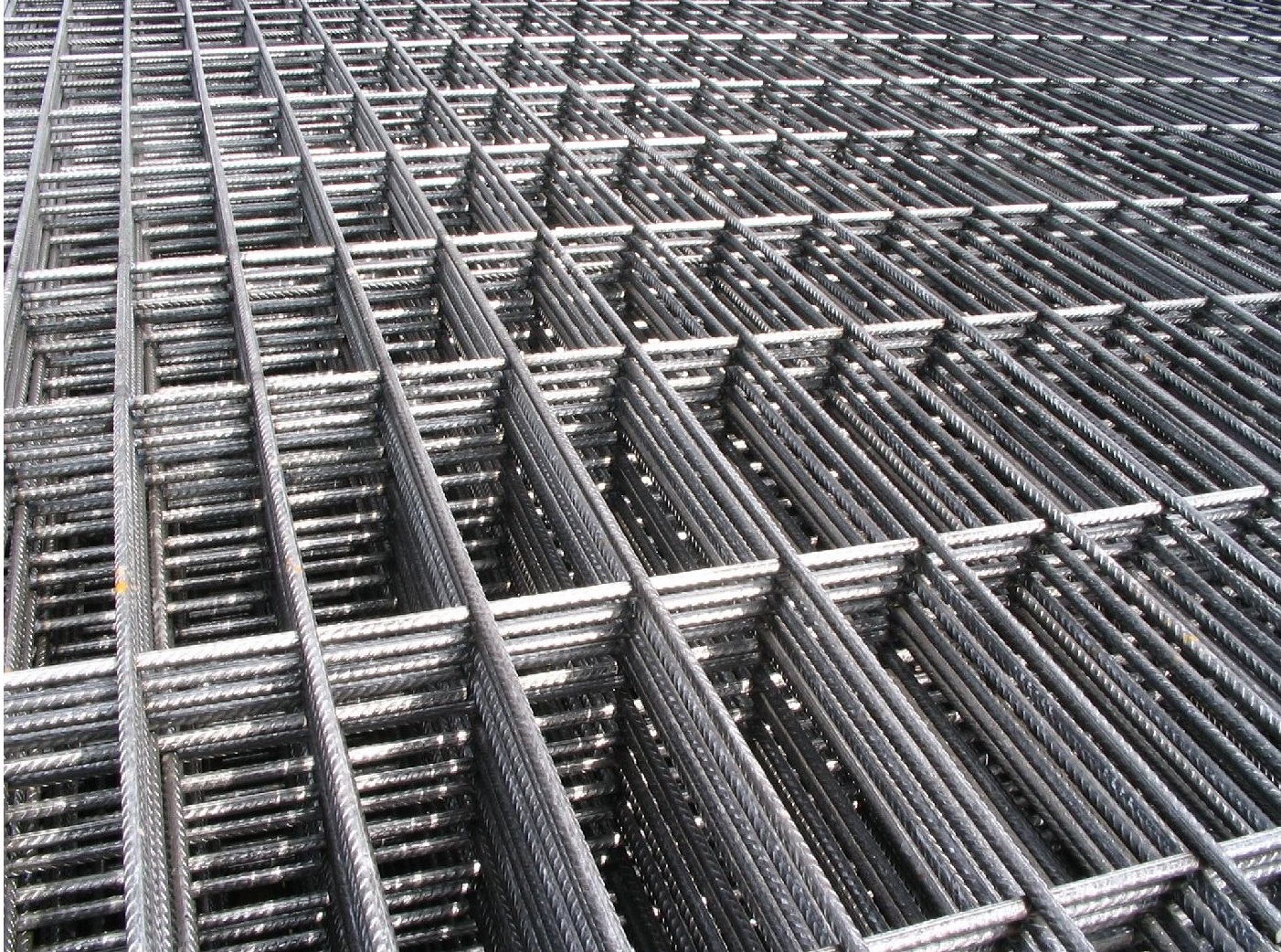 ARMATURNA MREŽA R 335 FI8X5 (15X25)